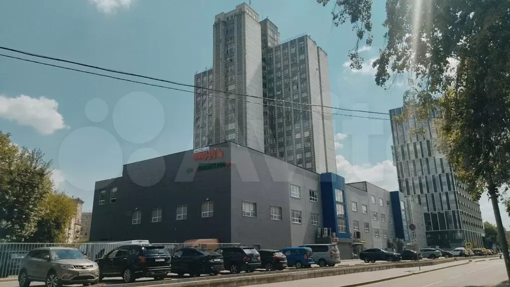 843 м, рядом с метро - Фото 0