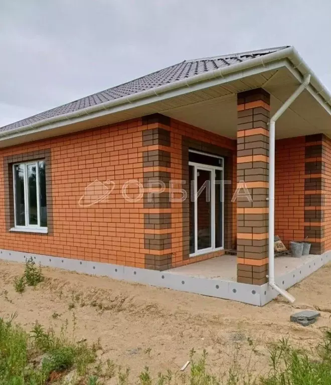 Дом в Тюменская область, Тюменский район, д. Паренкина ул. ... - Фото 1