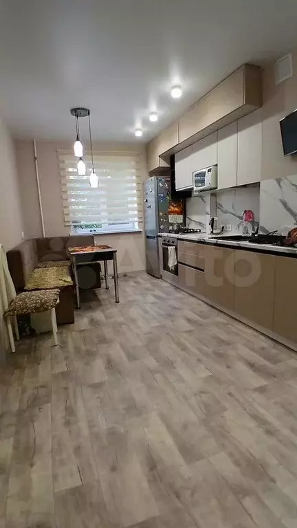 3-к. квартира, 60,9 м, 2/9 эт. - Фото 0