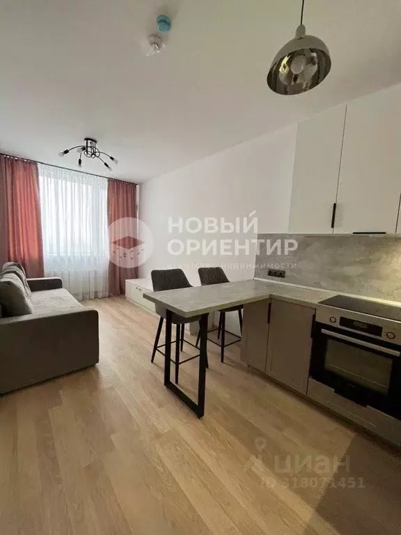 1-к кв. Свердловская область, Екатеринбург ул. Гагарина, 9 (38.6 м) - Фото 1