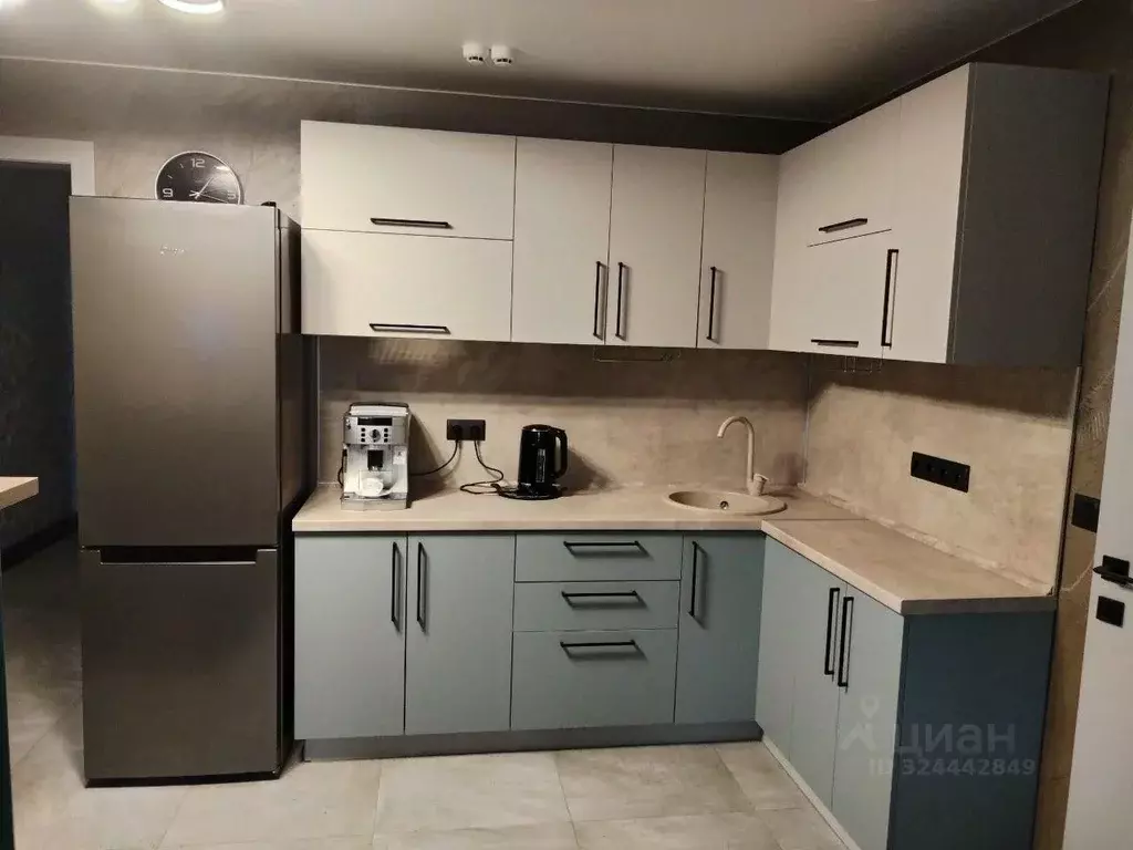 Комната Омская область, Омск ул. Малиновского, 12к3 (18.0 м) - Фото 2