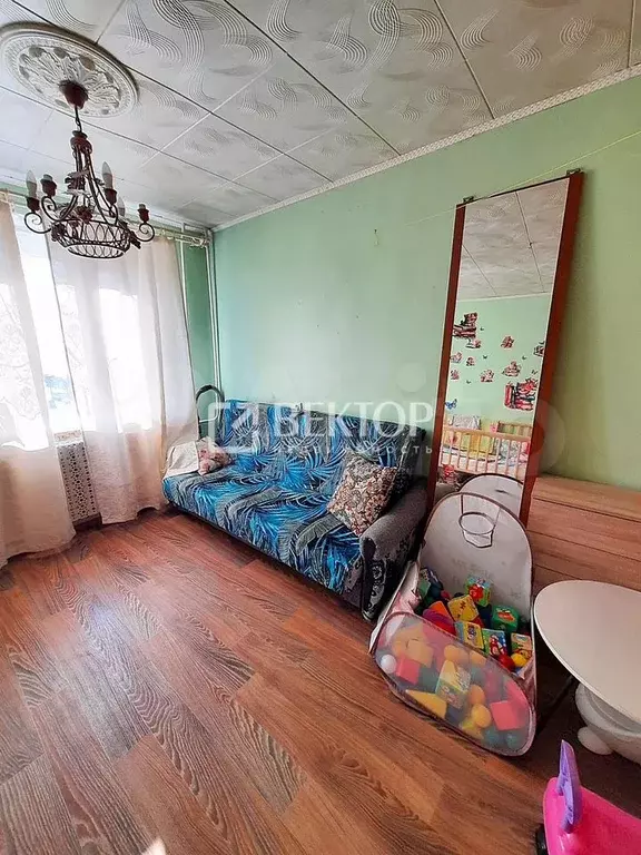 Комната 18 м в 1-к., 6/9 эт. - Фото 1