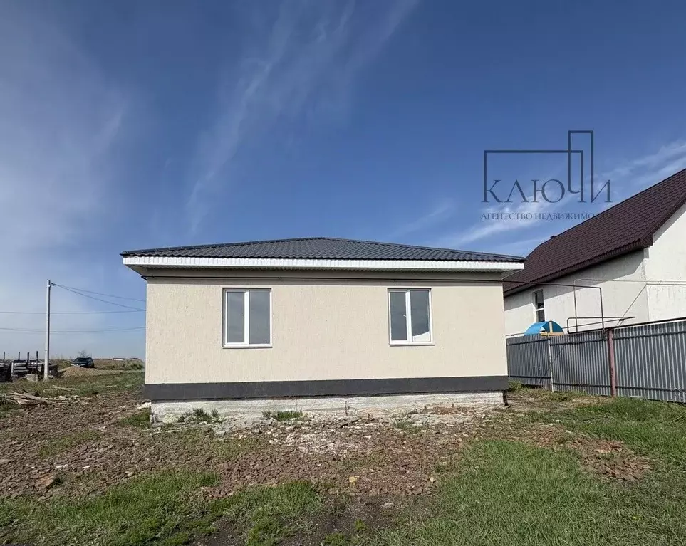 Дом в Челябинская область, Магнитогорск ул. Любимая, 54 (120 м) - Фото 1