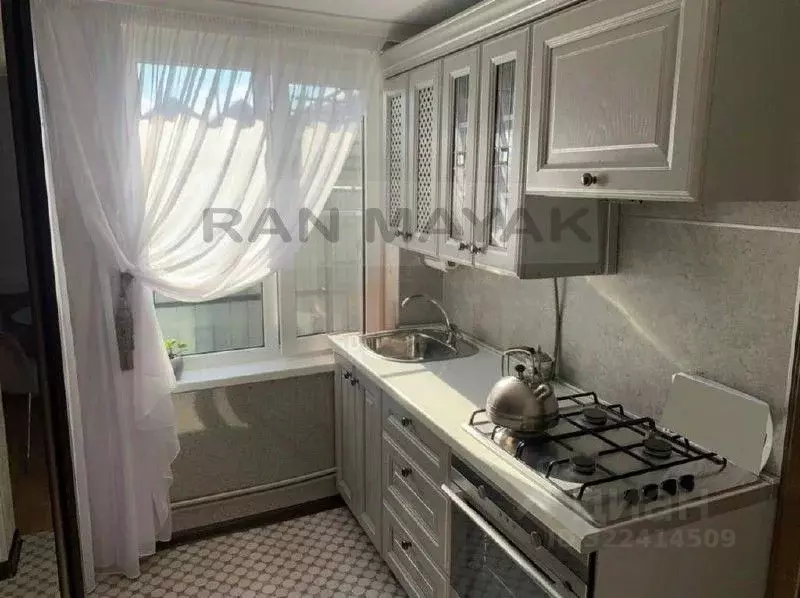 Дом в Адыгея, Майкоп городской округ, пос. Западный ул. Тополиная, 33 ... - Фото 0