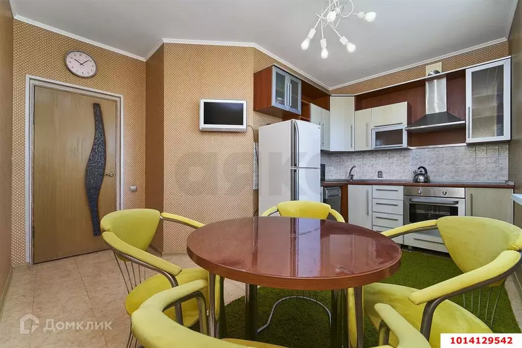 Продаётся 2-к квартира, 63 м - Фото 0