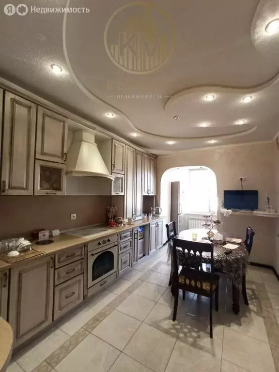 4-комнатная квартира: Кисловодск, улица Белинского, 15 (74 м) - Фото 2