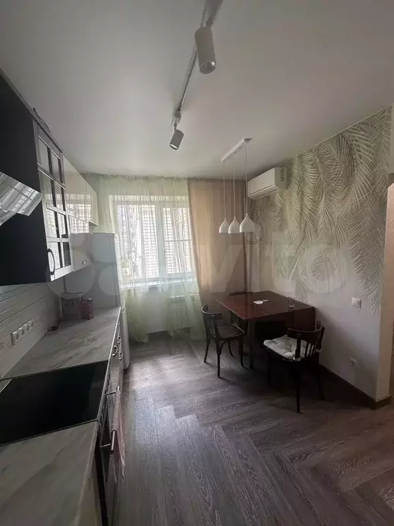 2-к. квартира, 75 м, 2/9 эт. - Фото 1
