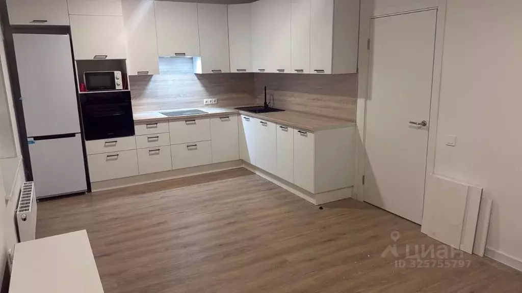 3-к кв. Москва Сосенское поселение, просп. Куприна, 30к9 (70.0 м) - Фото 2