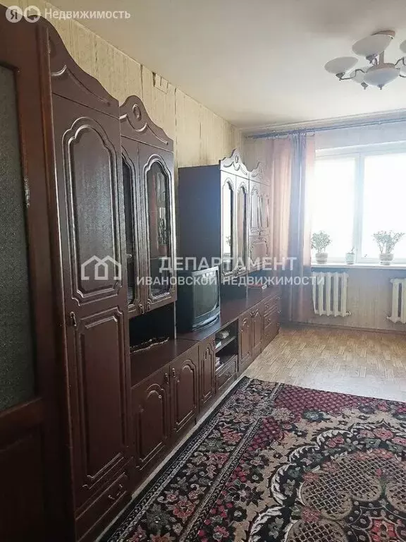 3-комнатная квартира: Кохма, Владимирская улица, 31 (70 м) - Фото 1