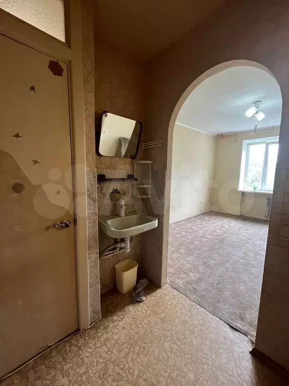 1-к. квартира, 18 м, 4/5 эт. - Фото 1