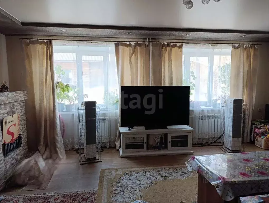 Дом в Кемеровская область, Березовский Барзасская ул., 26 (200 м) - Фото 0