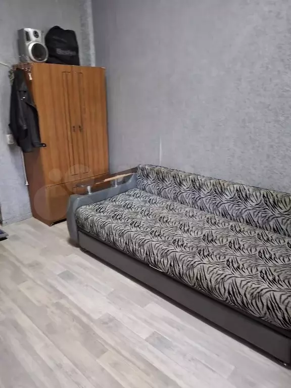 Комната 14 м в 1-к., 3/3 эт. - Фото 0