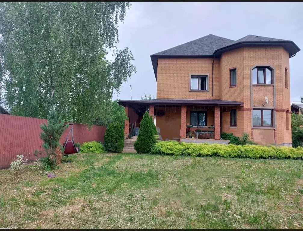 Дом в Москва д. Каракашево, 32 (300 м) - Фото 0