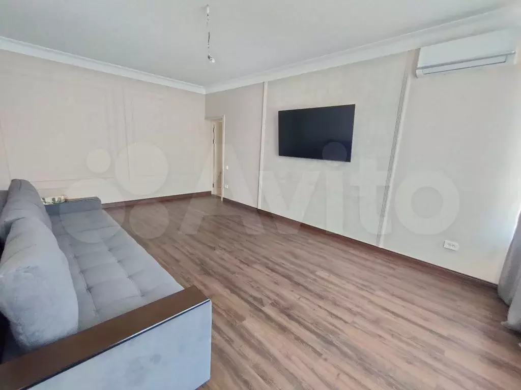 2-к. квартира, 80 м, 8/10 эт. - Фото 0