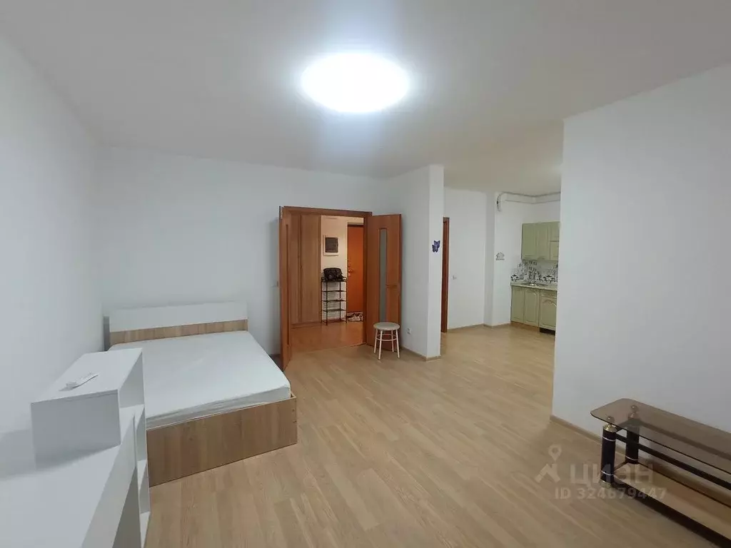 2-к кв. Свердловская область, Екатеринбург ул. Ирбитская, 8 (70.0 м) - Фото 2