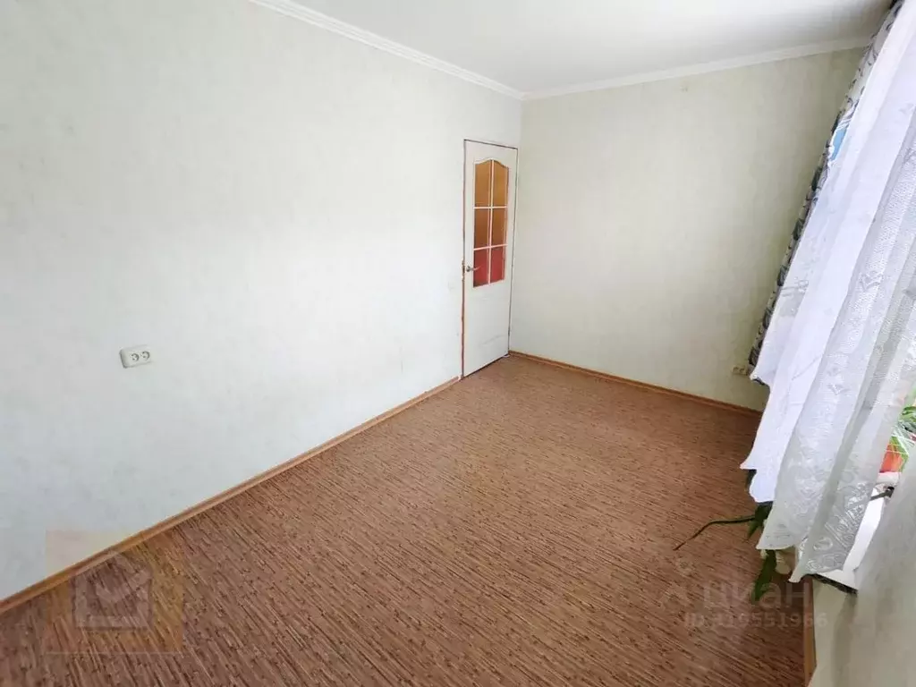 2-к кв. Крым, Симферополь ул. Гагарина, 17А (38.8 м) - Фото 1
