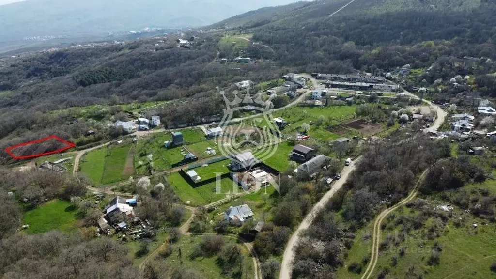 Участок в Крым, Алушта муниципальный округ, с. Верхняя Кутузовка ш. ... - Фото 1