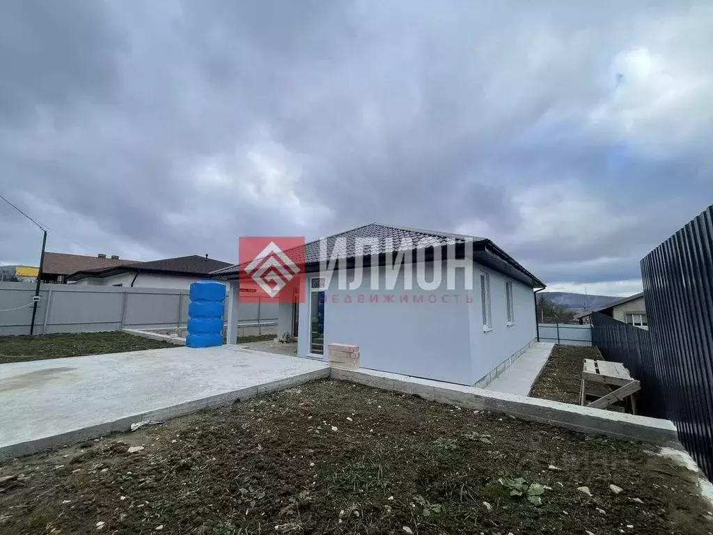 Дом в Севастополь с. Орлиное, ул. Тенистая, 9 (117 м) - Фото 2