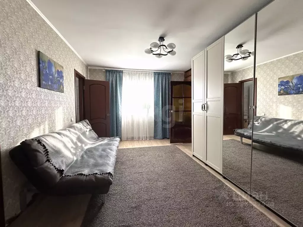 Дом в Башкортостан, Ишимбайский район, Ишеевский сельсовет, д. ... - Фото 1