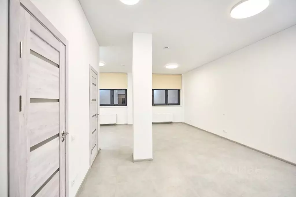 Помещение свободного назначения в Свердловская область, Екатеринбург ... - Фото 1