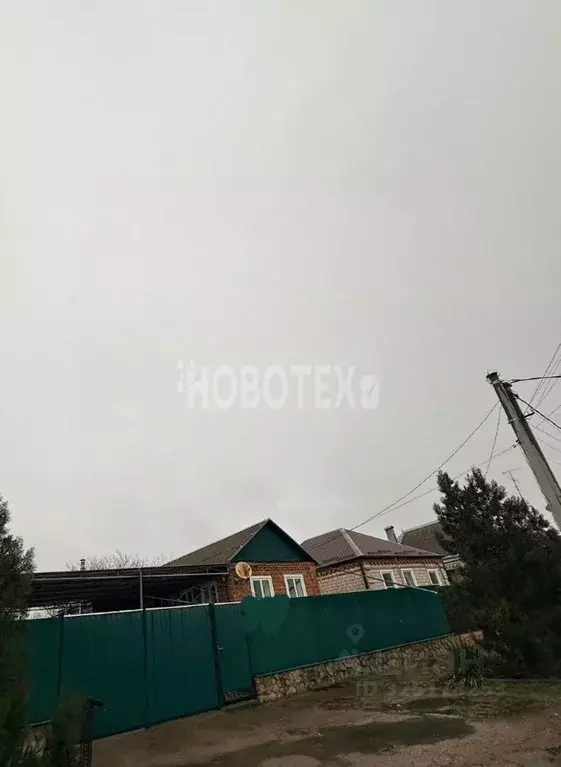 Дом в Краснодарский край, Кропоткин Кавказский район, ул. Розы ... - Фото 2