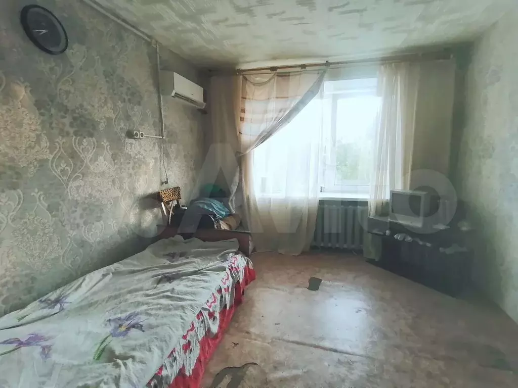 Комната 17 м в 8-к., 4/9 эт. - Фото 1