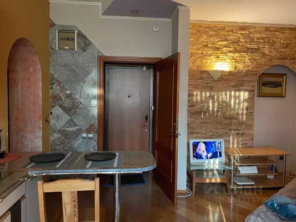 2-к кв. Орловская область, Орел ул. Салтыкова-Щедрина, 36 (56.0 м) - Фото 0