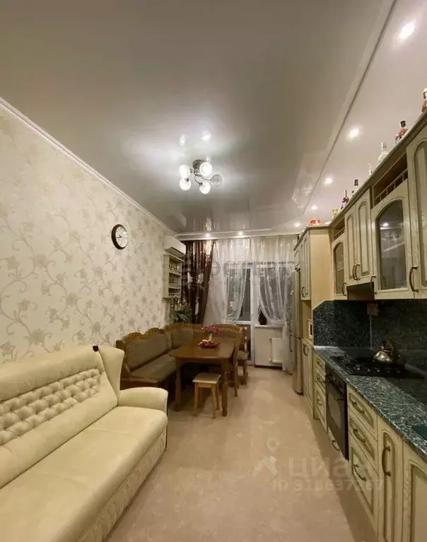 2-к кв. Краснодарский край, Геленджик ул. Островского, 101 (74.1 м) - Фото 0