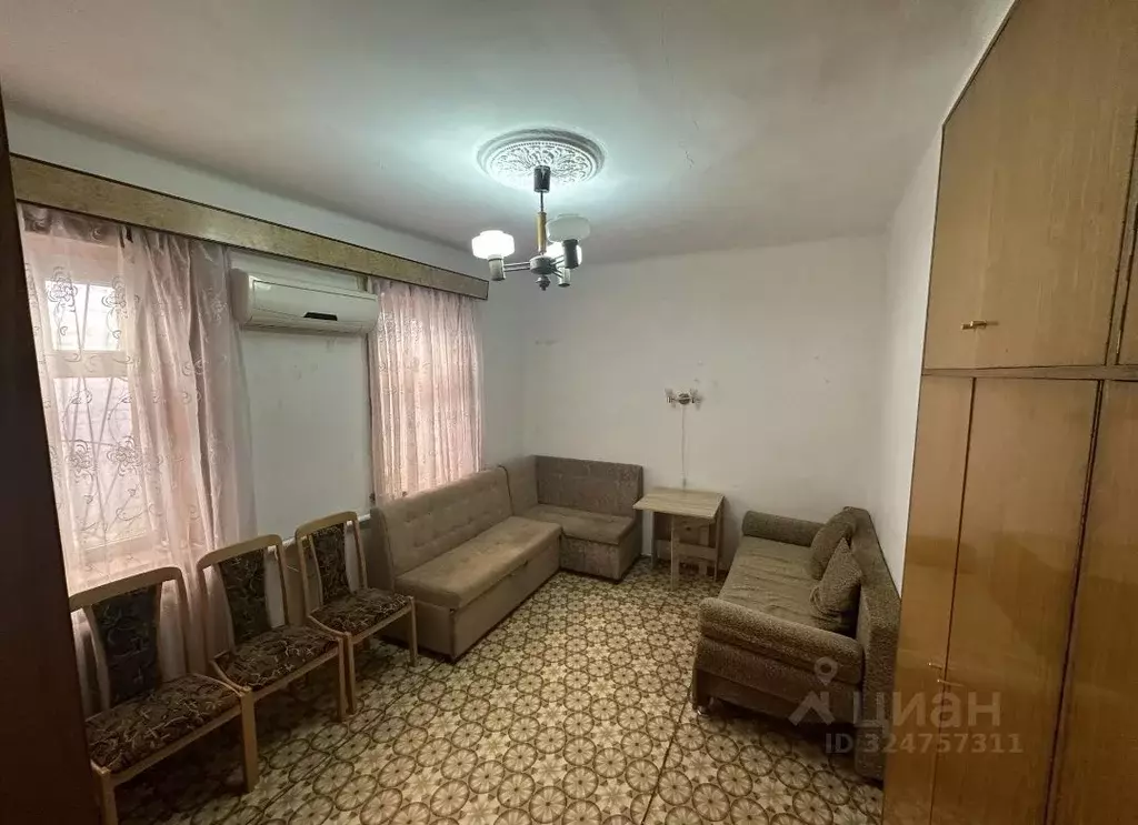 Дом в Краснодарский край, Краснодар Центральный мкр, ул. Кирова, 77 ... - Фото 1