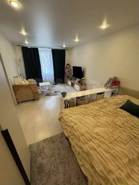 1-к. квартира, 32 м, 1/9 эт. - Фото 1