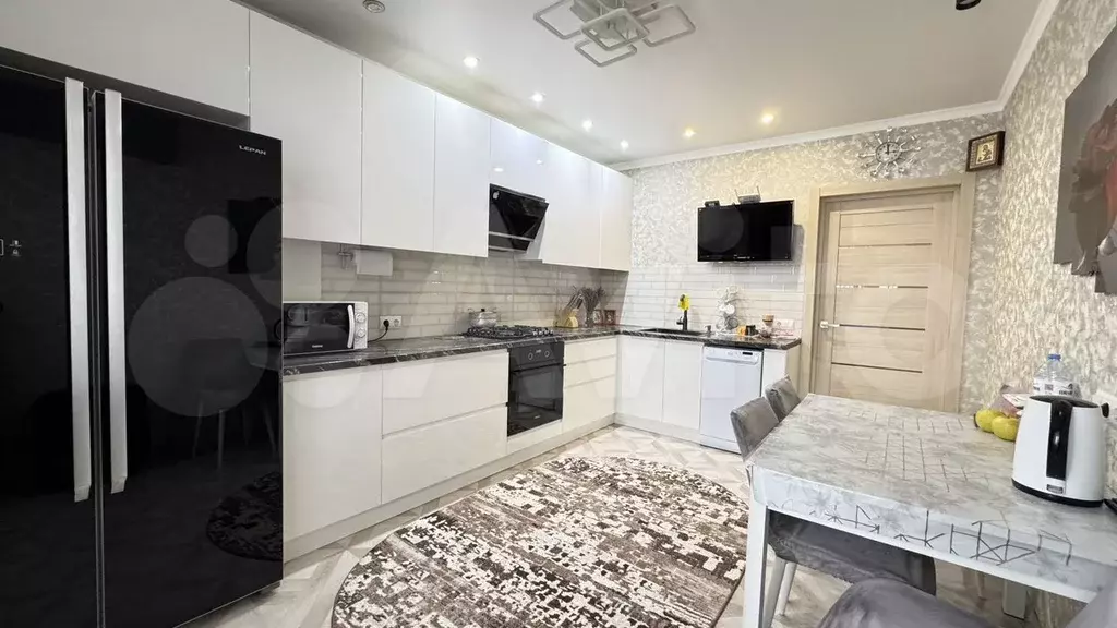 2-к. квартира, 54 м, 5/5 эт. - Фото 1