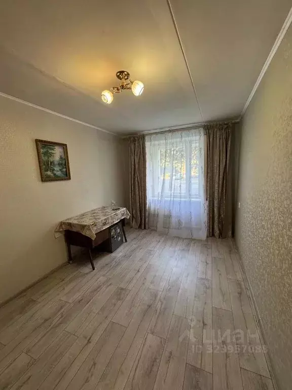 Комната Ленинградская область, Сосновый Бор ул. 50 лет Октября, 14 - Фото 2