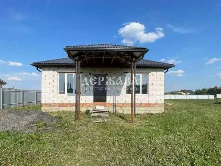 Дом в Белгородская область, Губкин ул. Вислодубравская (85 м) - Фото 1