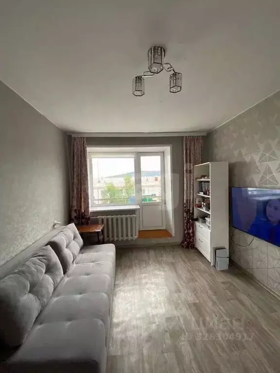 2-к кв. Бурятия, Улан-Удэ 102-й мкр, ул. Ринчино, 15 (48.4 м) - Фото 1