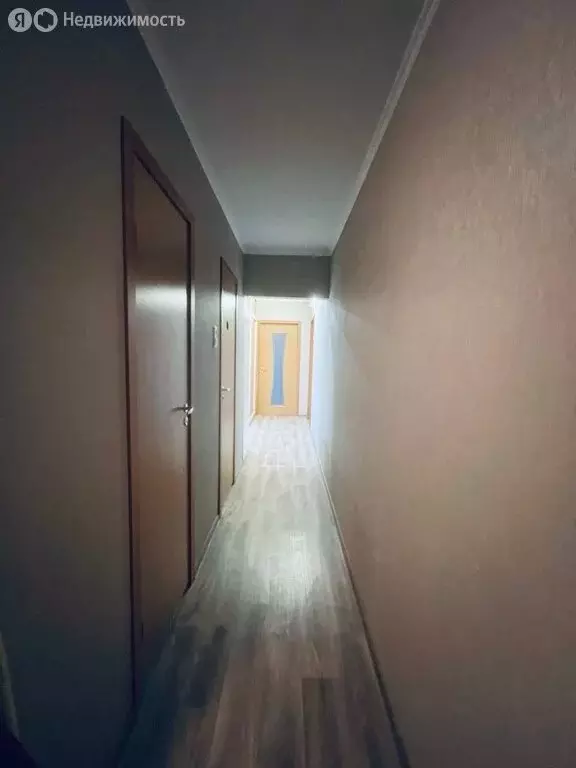 3-комнатная квартира: Кириши, проспект Героев, 17 (73 м) - Фото 1