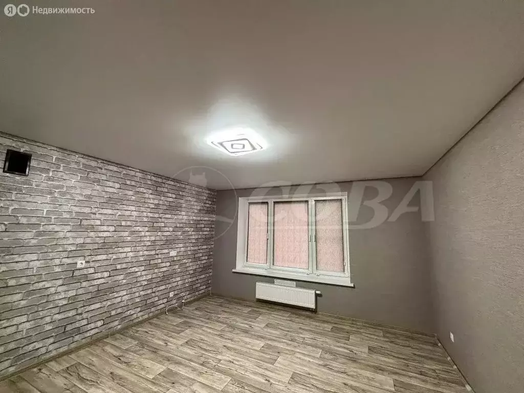 Квартира-студия: Тюмень, улица Николая Ростовцева, 22 (27.4 м) - Фото 0