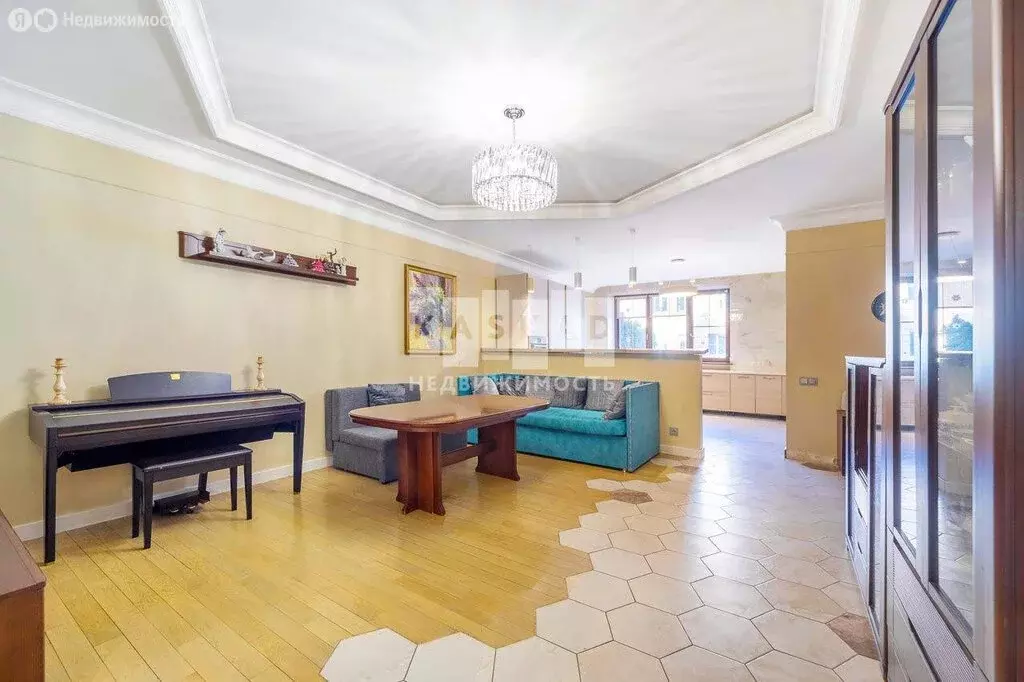 Дом в деревня Юрлово, 7 (250 м) - Фото 1