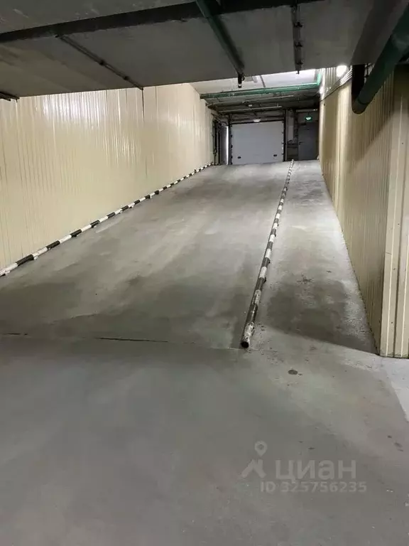 Гараж в Москва, Москва, Московский г. ул. Солнечная, 1 (15 м) - Фото 1