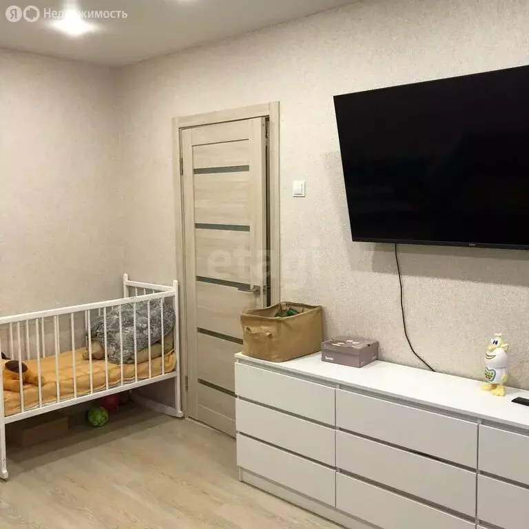 3-комнатная квартира: Саранск, улица Есенина, 22 (61.2 м) - Фото 1