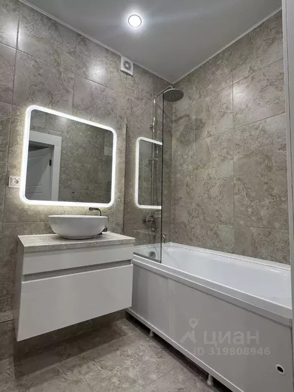 1-к кв. Башкортостан, Уфа ул. Шмидта, 160/1 (46.0 м) - Фото 0