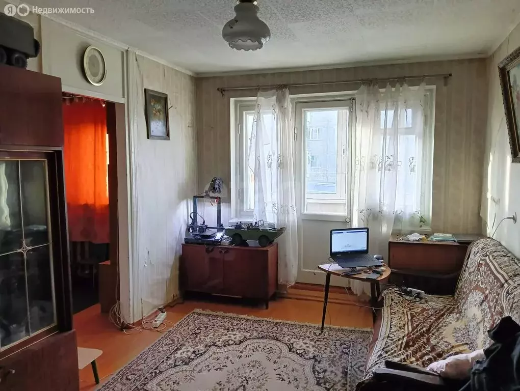 2-комнатная квартира: Златоуст, проспект имени Ю.А. Гагарина, 7-я ... - Фото 1