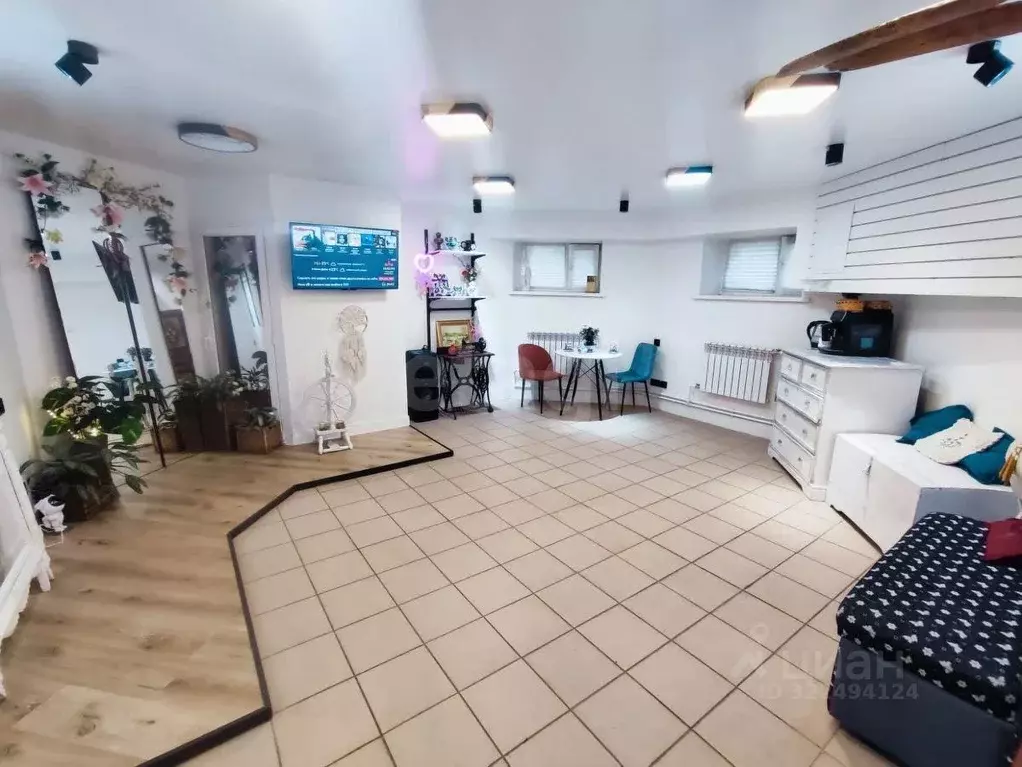 Помещение свободного назначения в Вологодская область, Вологда ул. ... - Фото 1