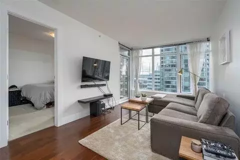 1 Bedroom in the heart of Yaletown - Фото 0