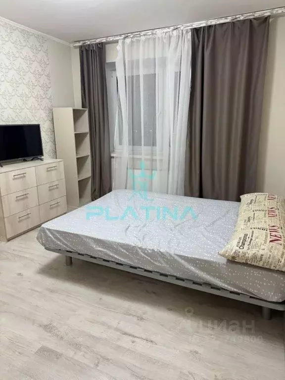 1-к кв. Татарстан, Казань ул. Тыныч, 3 (35.0 м) - Фото 1