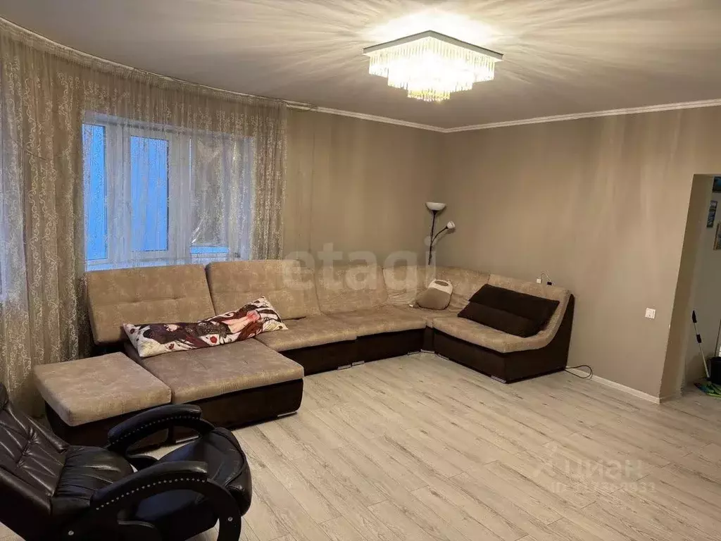 3-к кв. Калмыкия, Элиста 3-й мкр, 1 (114.0 м) - Фото 1