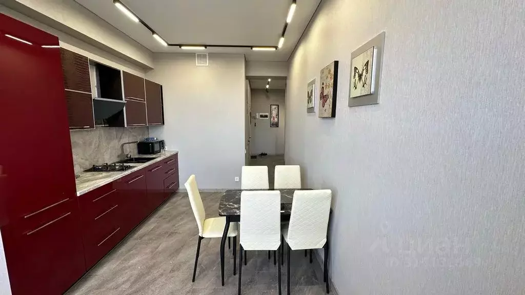 2-к кв. Ставропольский край, Кисловодск Коллективная ул., 11 (66.0 м) - Фото 0