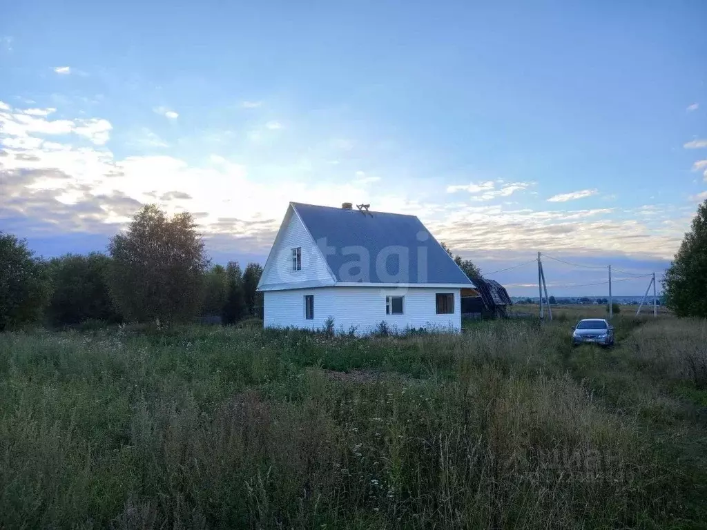 Дом в Вологодская область, с. Сямжа ул. Давыдовская, 3А (150 м) - Фото 1