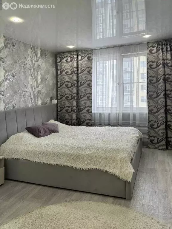 2-комнатная квартира: Нижний Новгород, Бурнаковская улица, 73 (51.7 м) - Фото 1