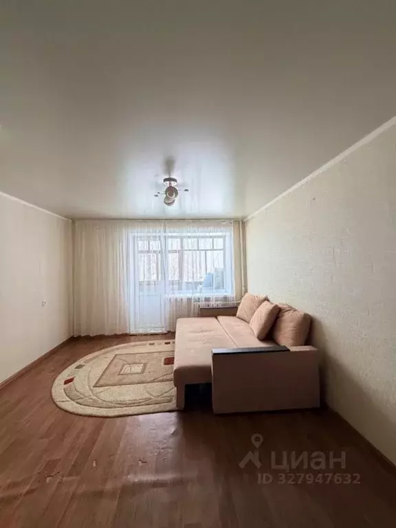 1-к кв. Татарстан, Нижнекамск просп. Строителей, 4 (28.0 м) - Фото 1