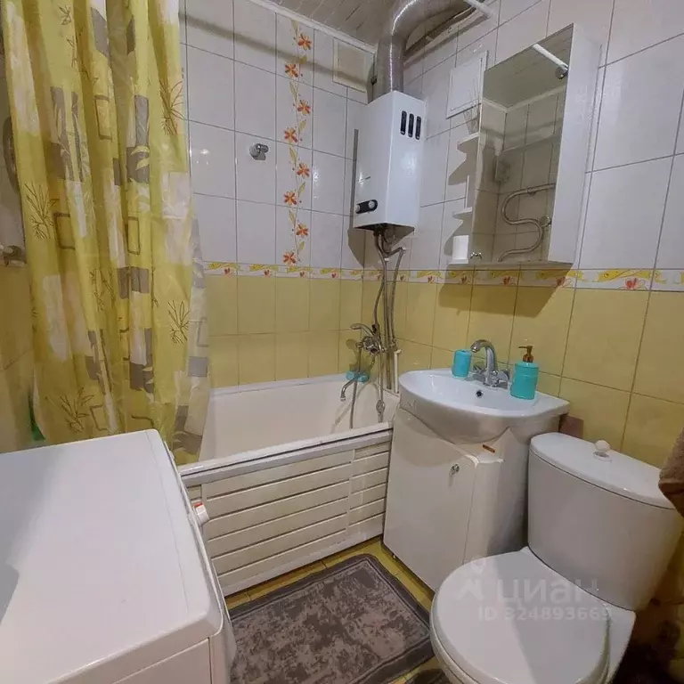 2-к кв. Ленинградская область, Выборг Военная ул., 2 (42.0 м) - Фото 1